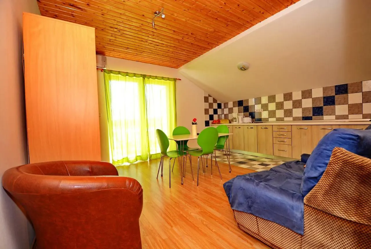 Apartment Blue Sali